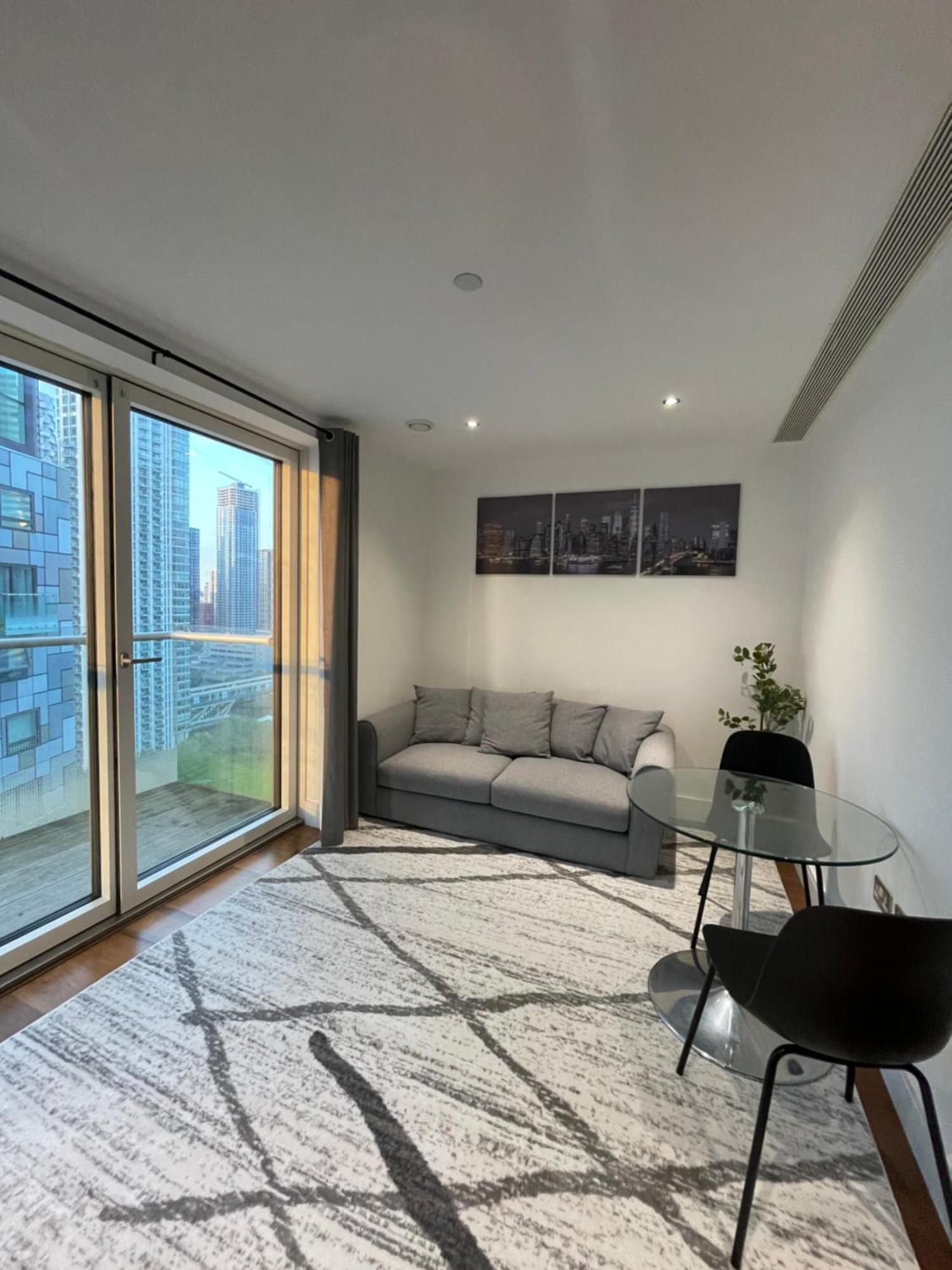 Apartament In Canary Wharf *
